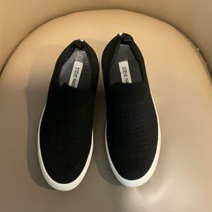 Steve Madden Black and White Sneakers
